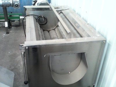 BT-T1200促銷 旭鑫牌毛輥清洗機，高效潔凈的果蔬清洗解決方案